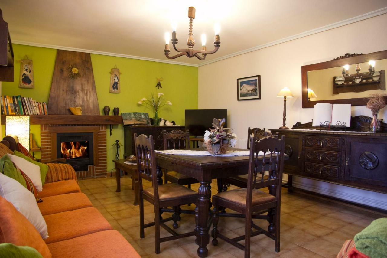 Casa Rural Lazkano En Sierra De Urbasa San Martín Kültér fotó